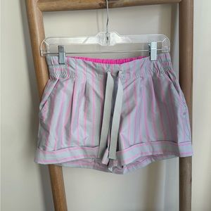 Like New Lululemon Spring Break Away Short Deauville Striped Gray Pink 6